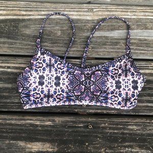 Jolyn | Rare Magic Eli Fixed-Back Top